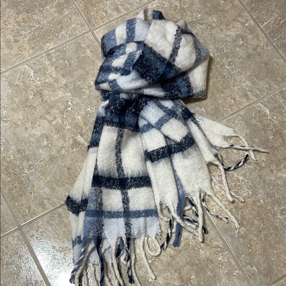 Plaid Wool Scarf in Blue and White - Picture 1 of 5